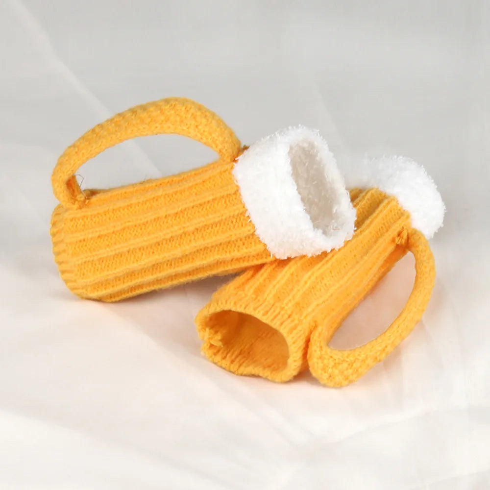 Beer Mug Knitted Gloves